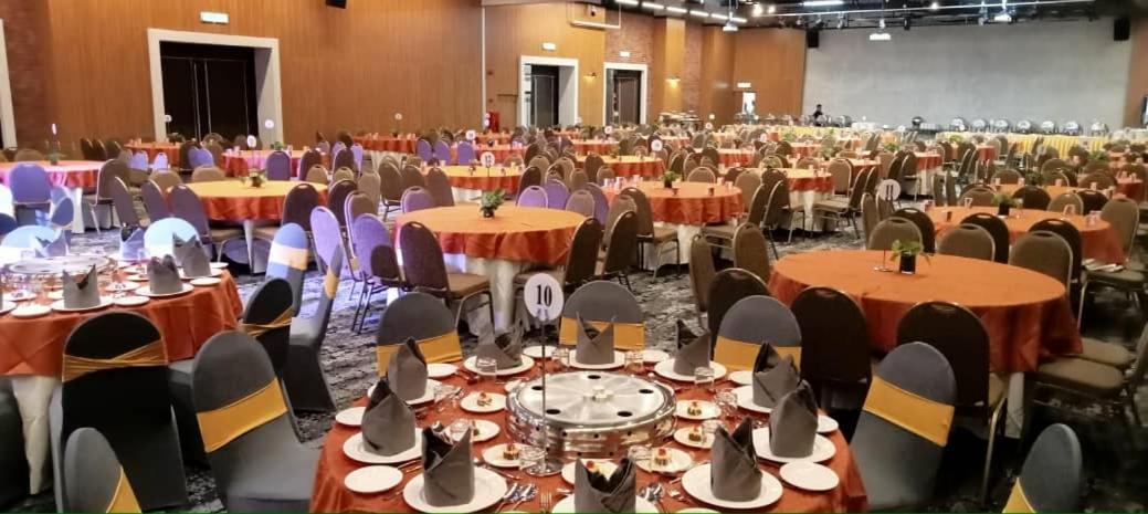 Ancasa Resort Порт-Диксон Экстерьер фото